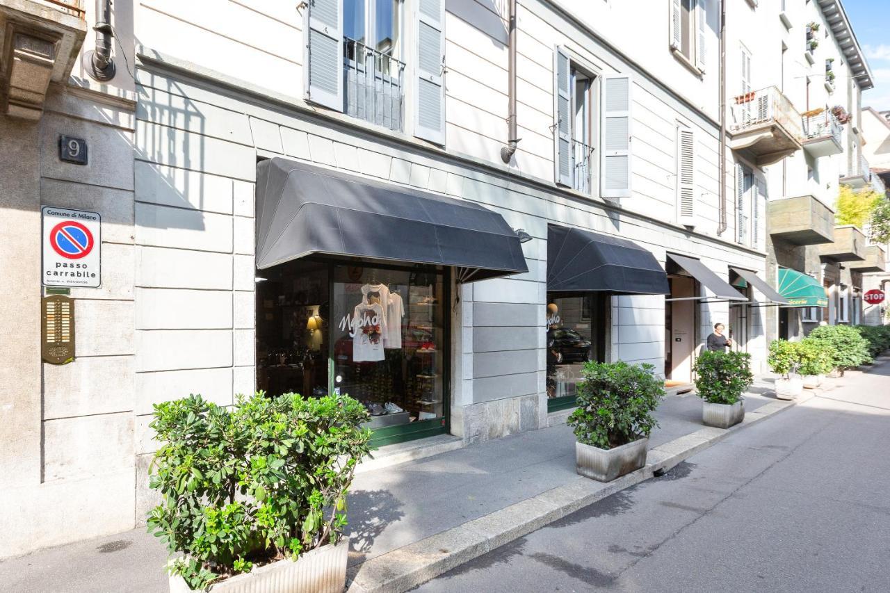 Corso Vercelli Elegant Apartment Milan Bagian luar foto