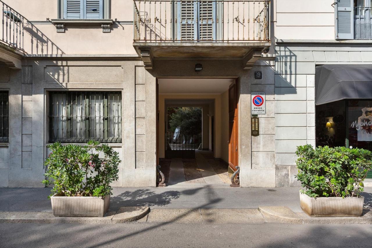 Corso Vercelli Elegant Apartment Milan Bagian luar foto
