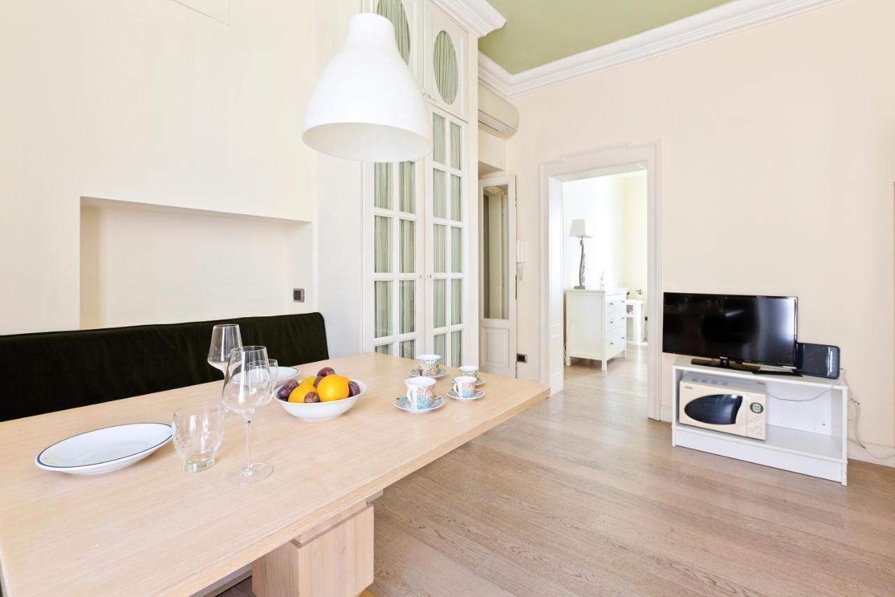 Corso Vercelli Elegant Apartment Milan Bagian luar foto